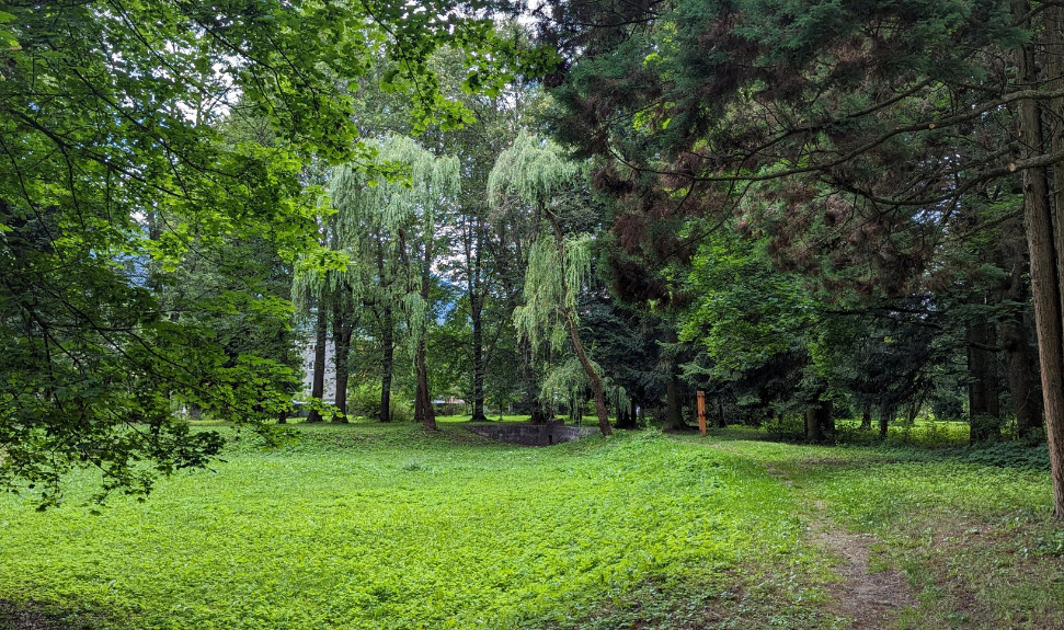 Liptovský Hrádok Arboretum, Slovakia